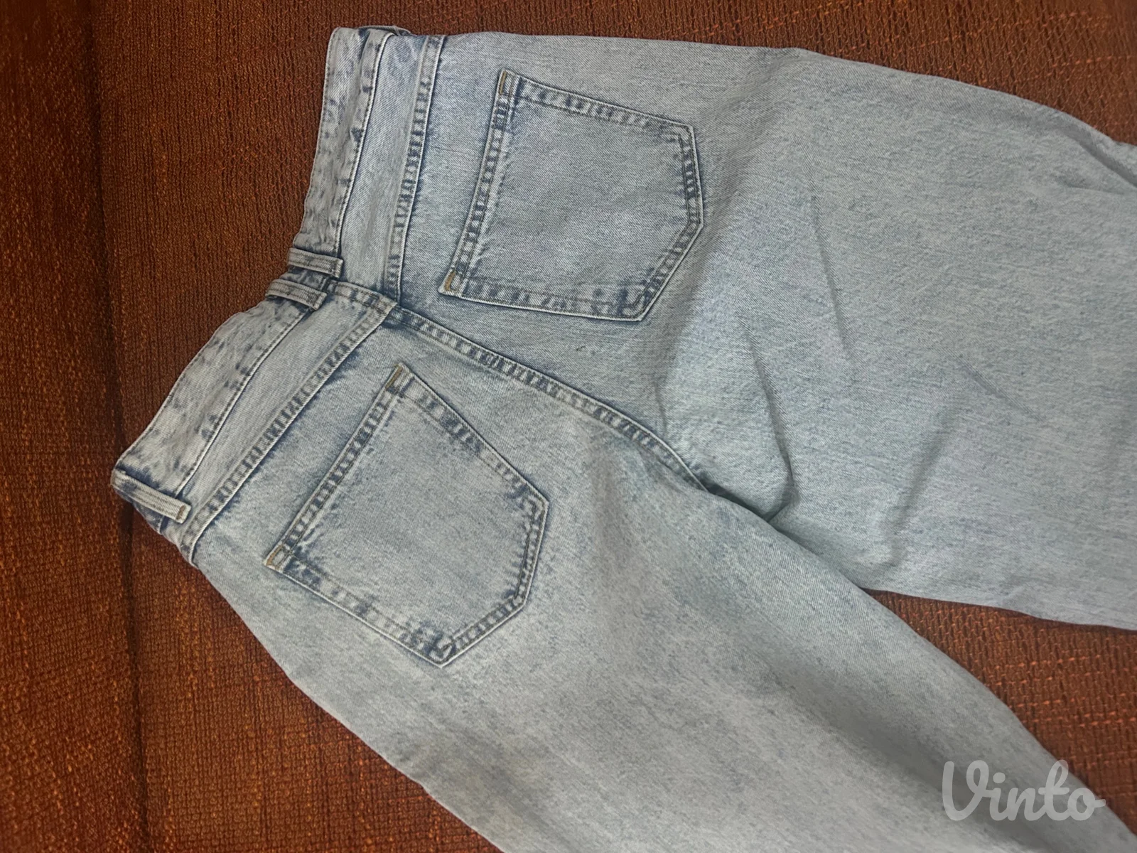 H&m farmerke 38 velicina