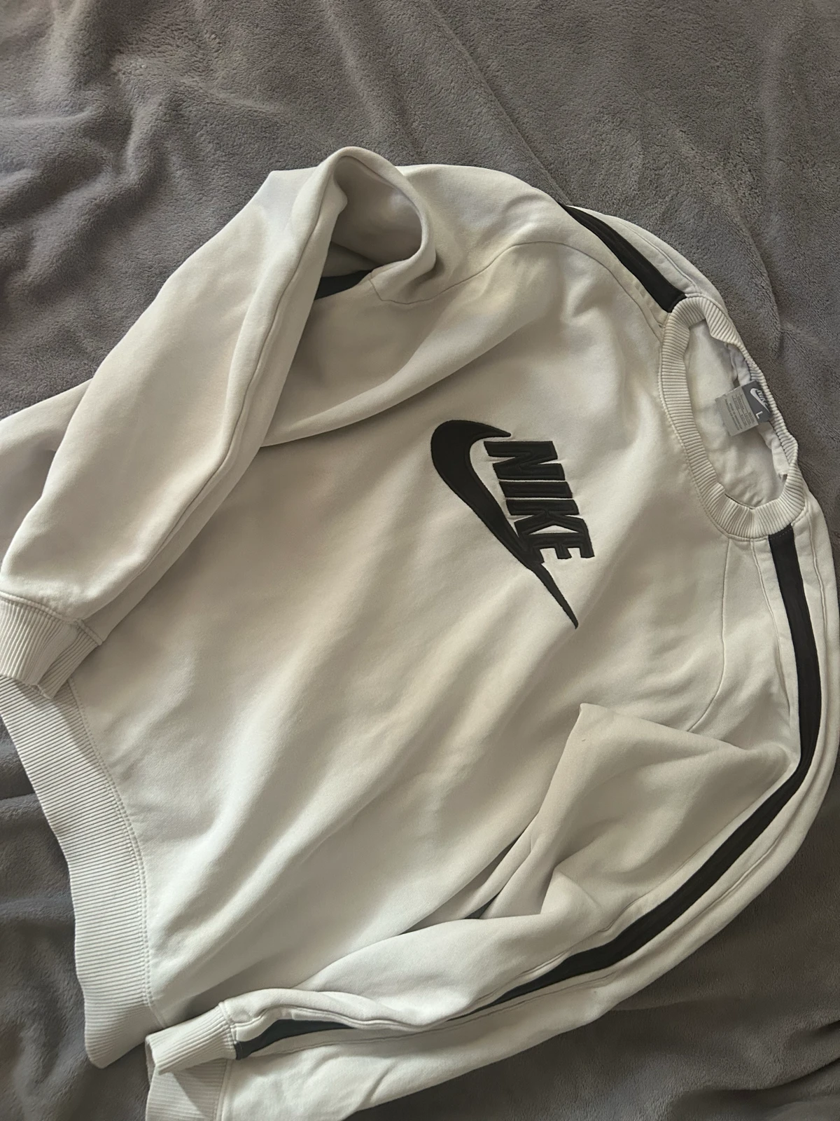 Nike duks oversize
