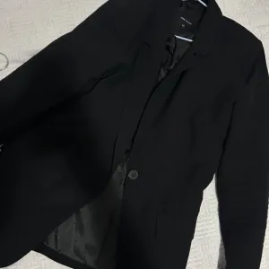 Lc waikiki crni sako