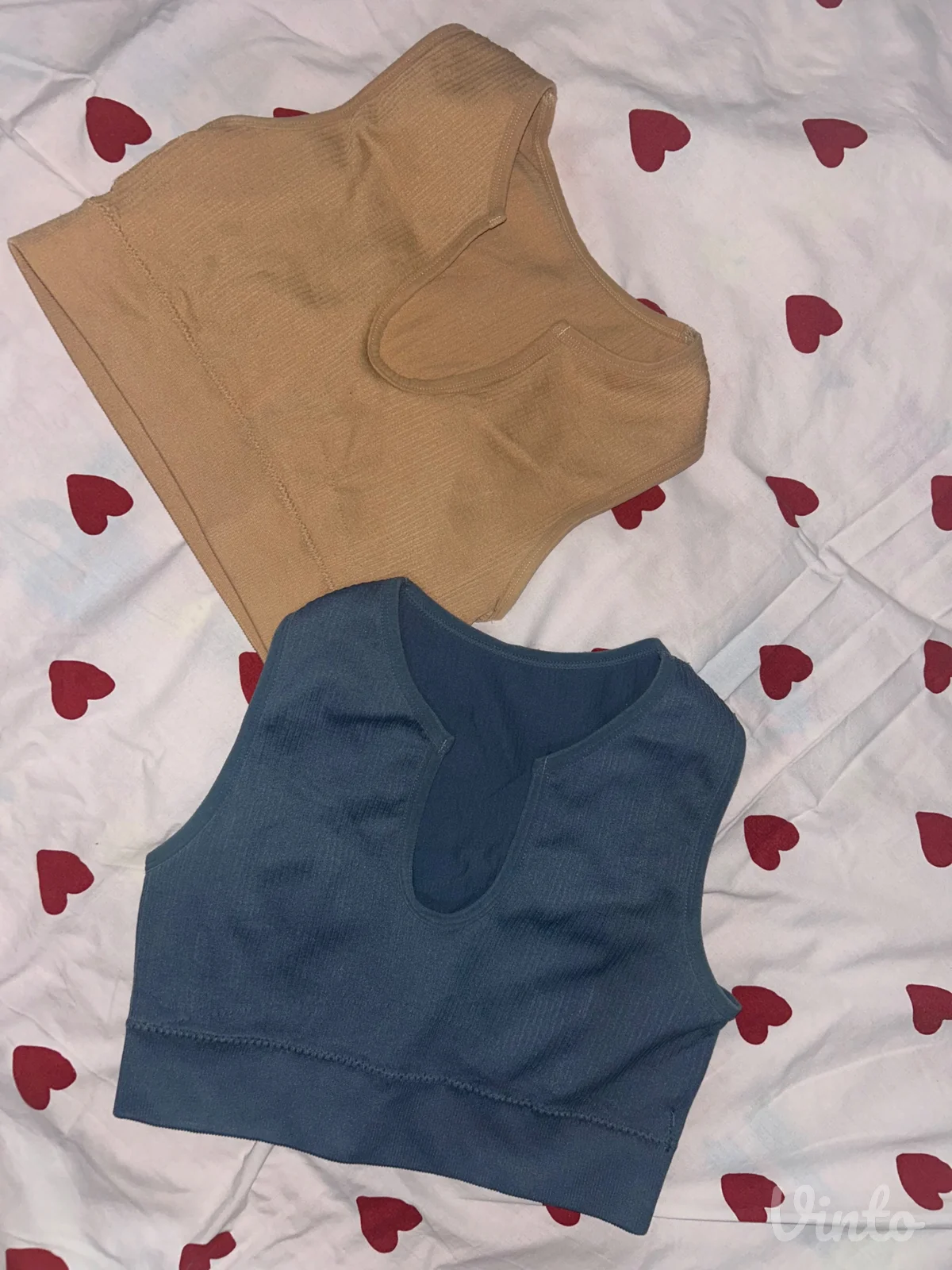 Zenski top i sorts komplet