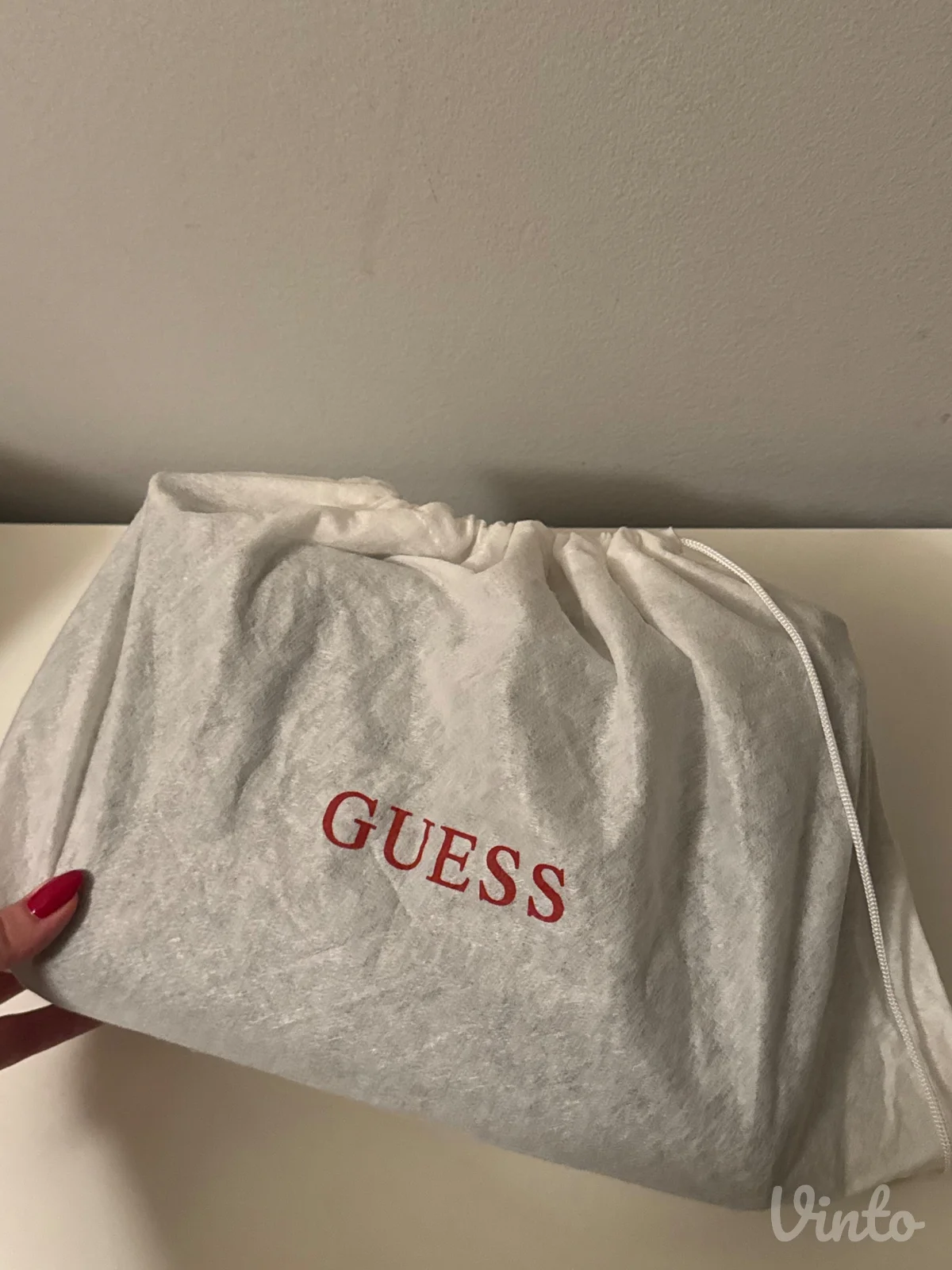 Guess torbica