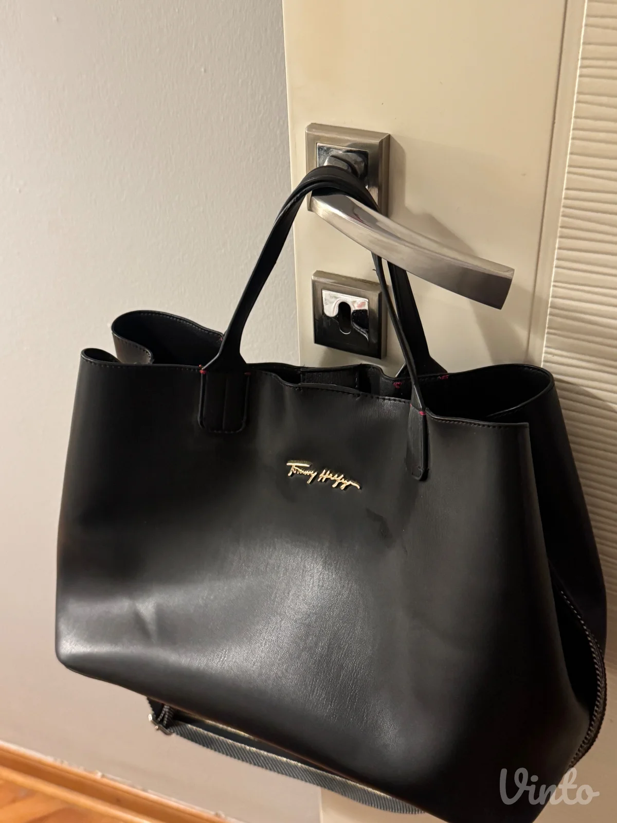 Tommy Hilfiger velika torba