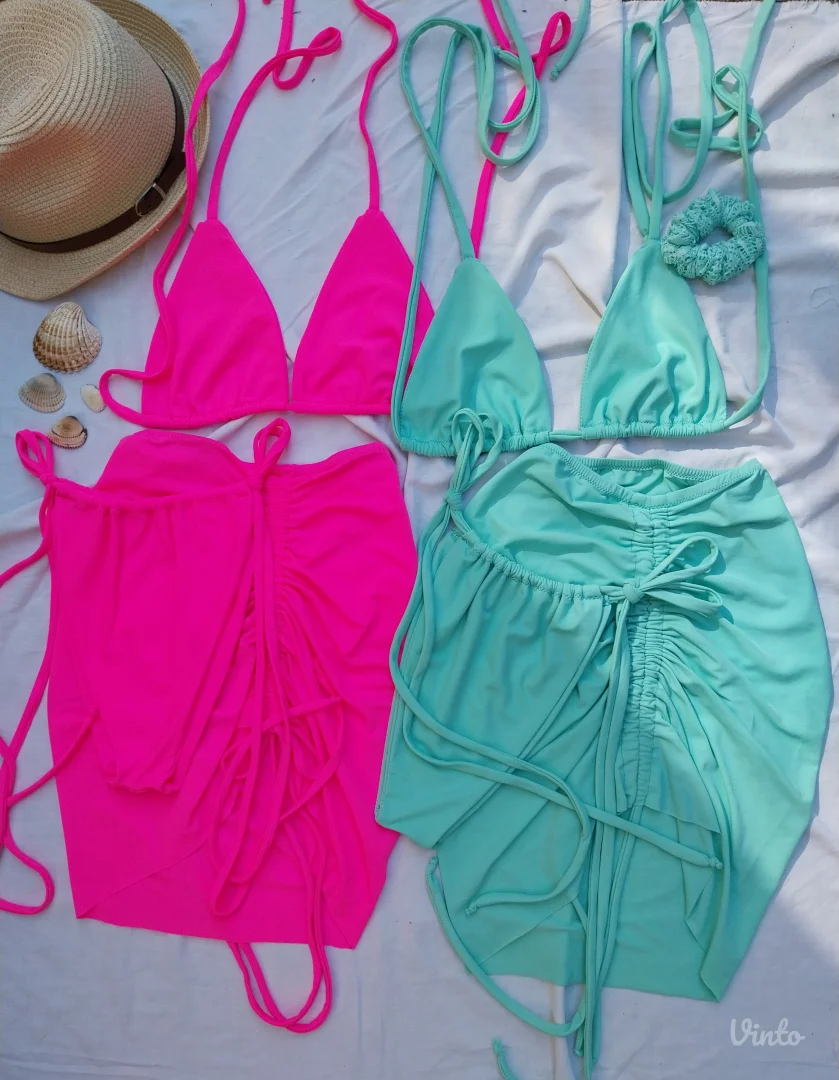 Kupaci kostim i suknjica