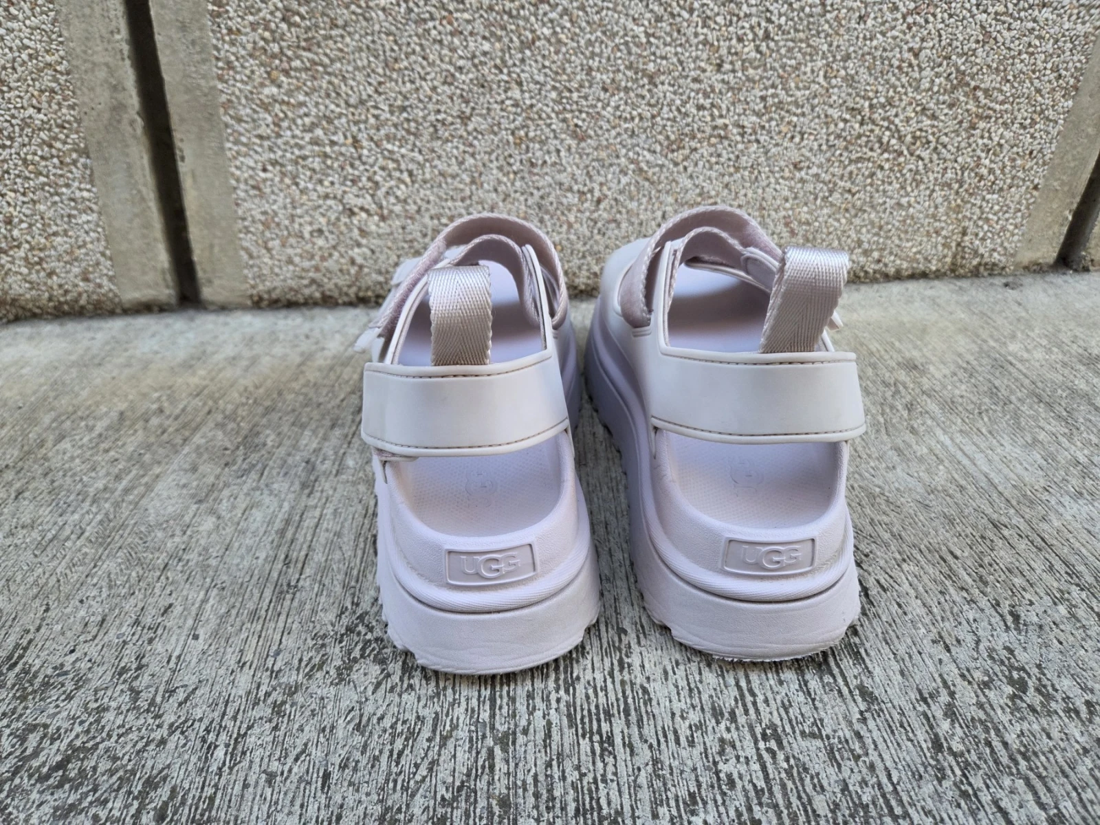 Ugg sandale