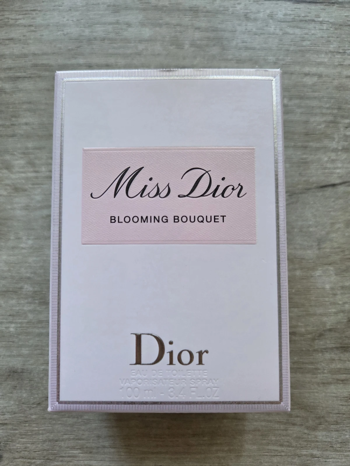 Dior blooming bouquet parfem
