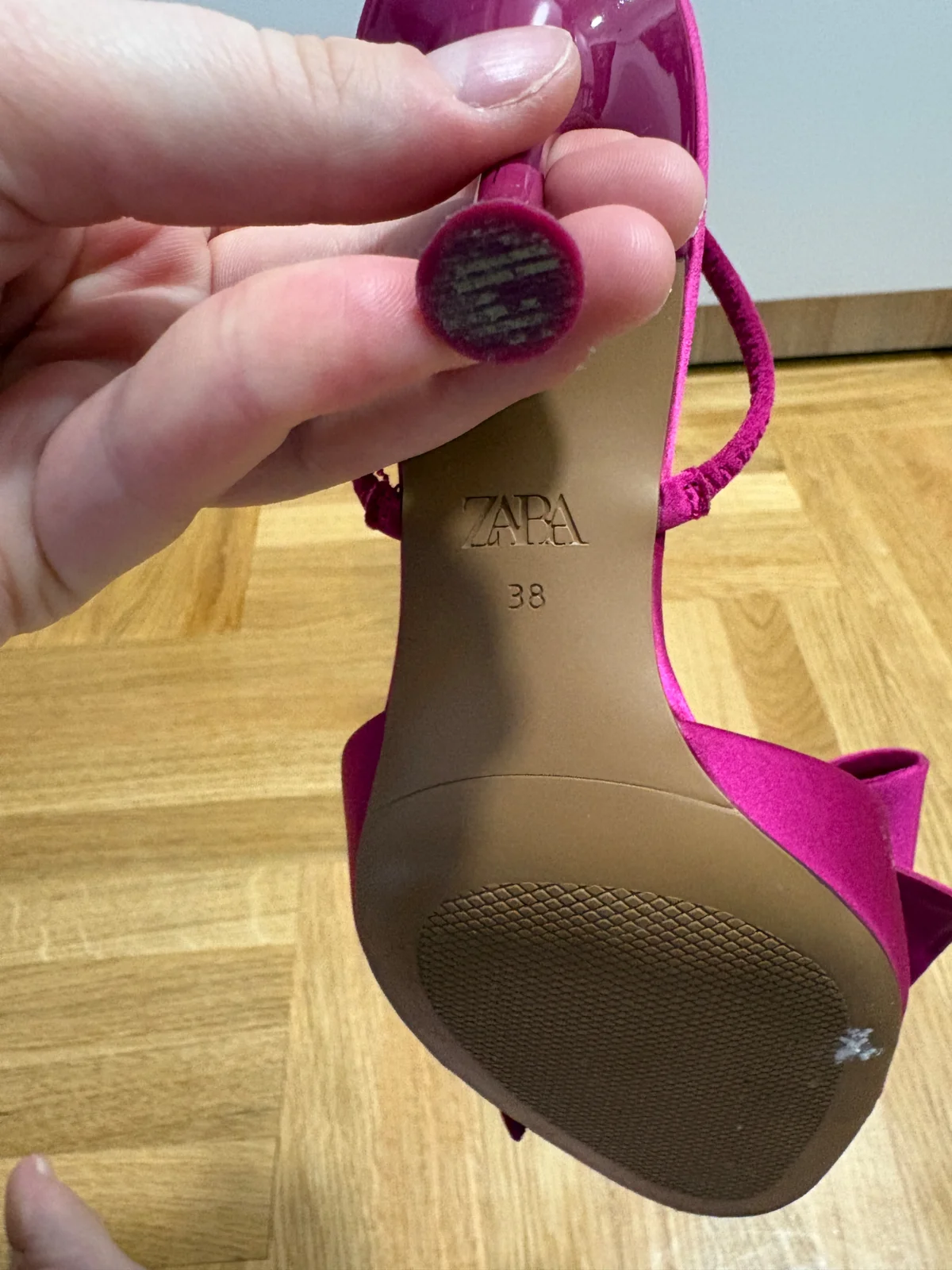 Ciklama Zara sandale