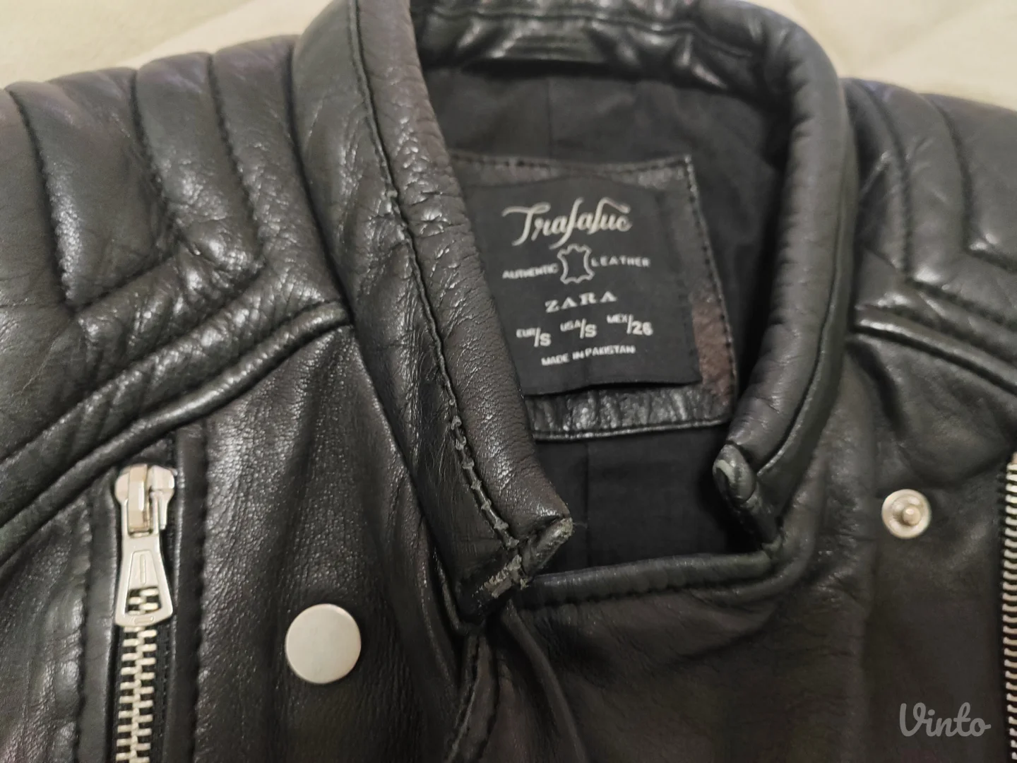 Zara kožna jakna