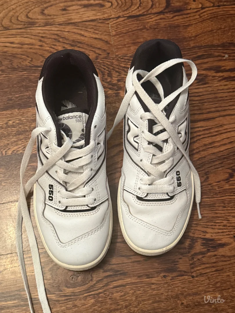 New Balance 550