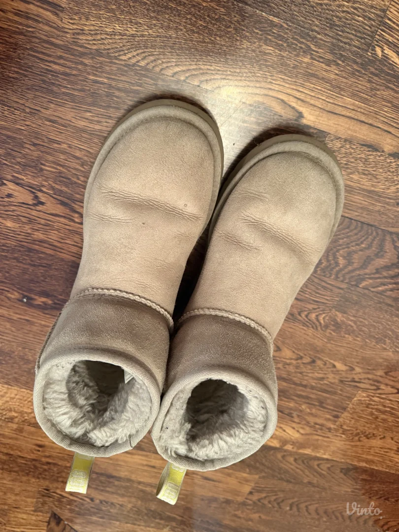 Ugg cizme