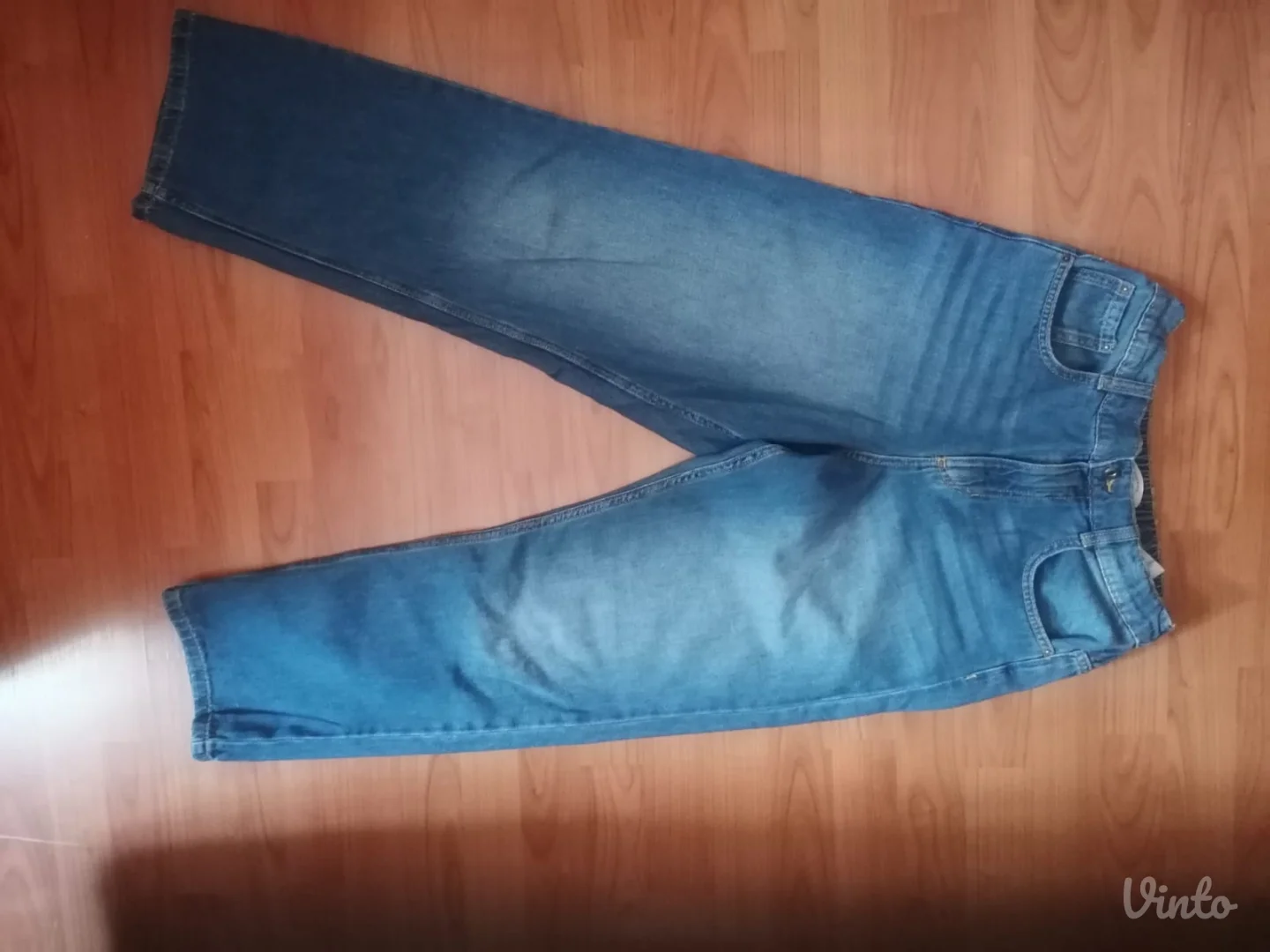 Reserved dečije farmerke