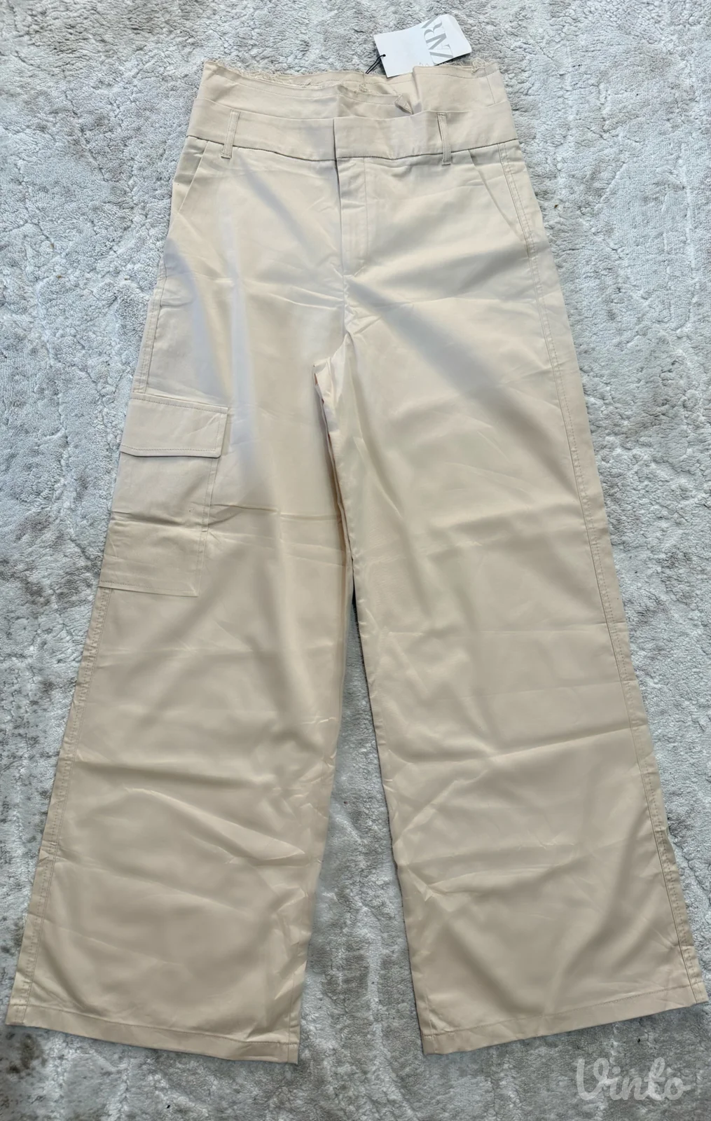 Zara bež pantalone