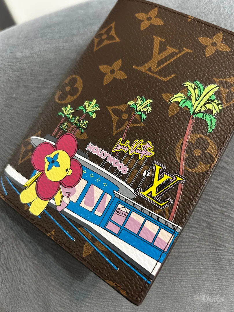 Louis Vuitton futrola za pasos