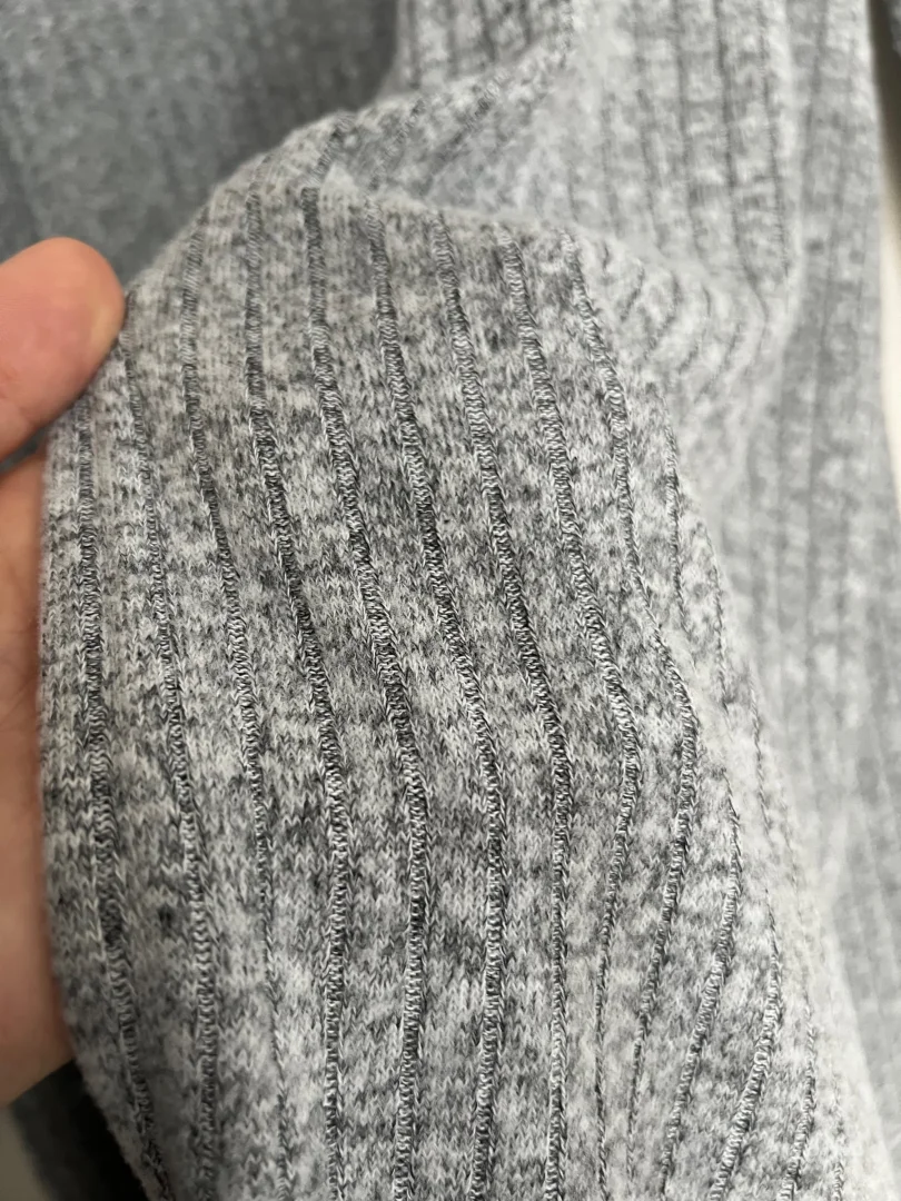 Sivi dvodelni komplet