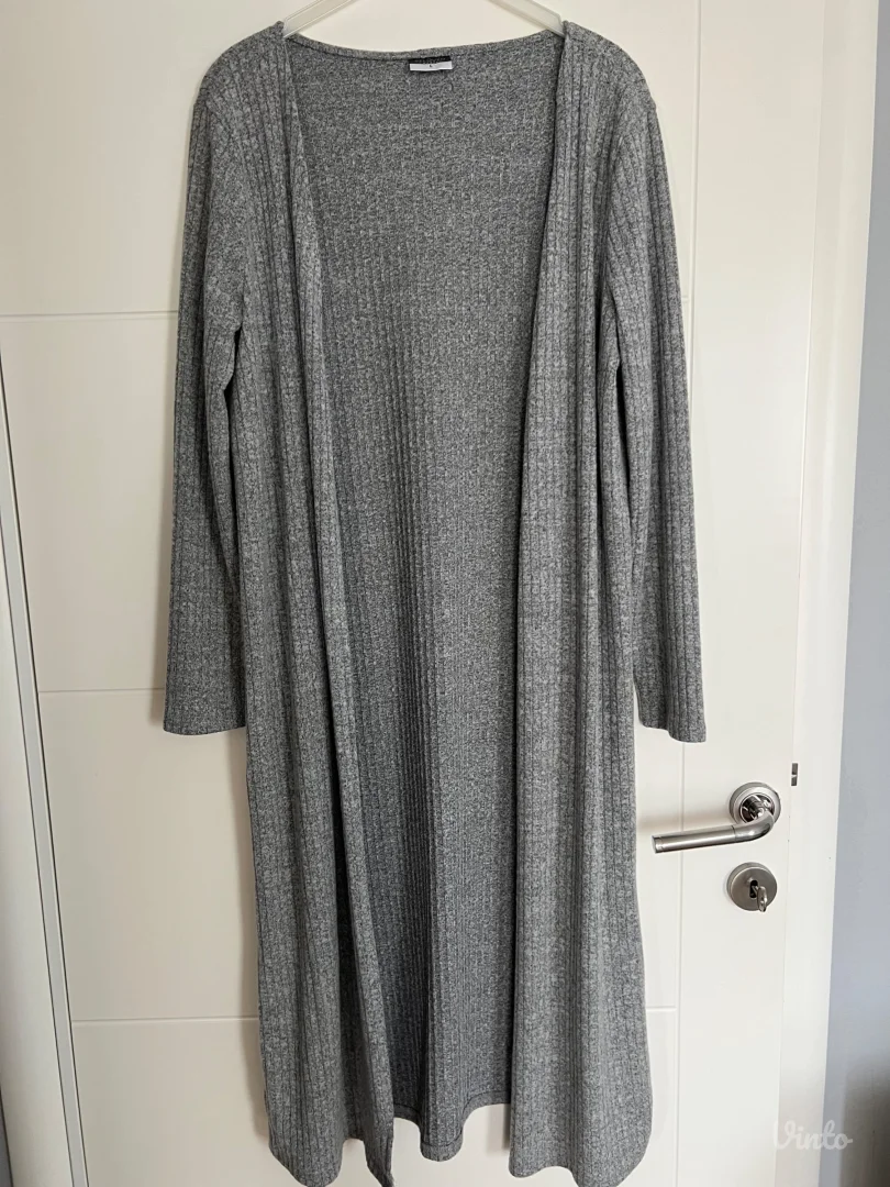 Sivi dvodelni komplet