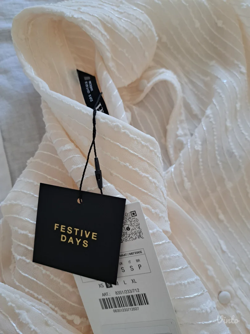 ZARA prelepa kosulja