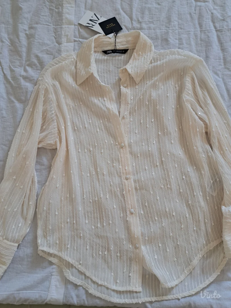 ZARA prelepa kosulja