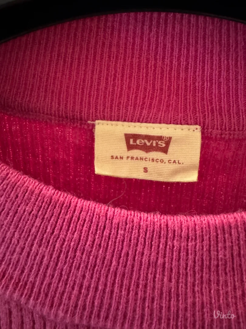 Levis rozi ženski dzemper