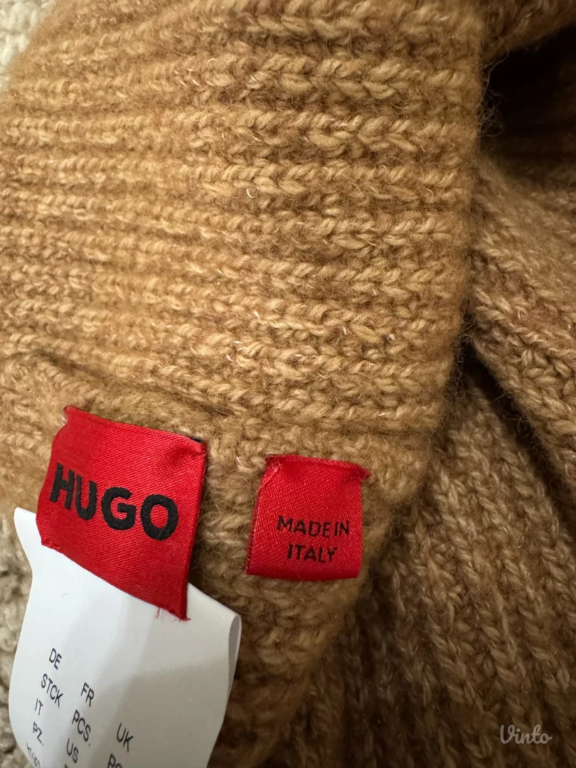 Vunena ženska kapa Hugo original