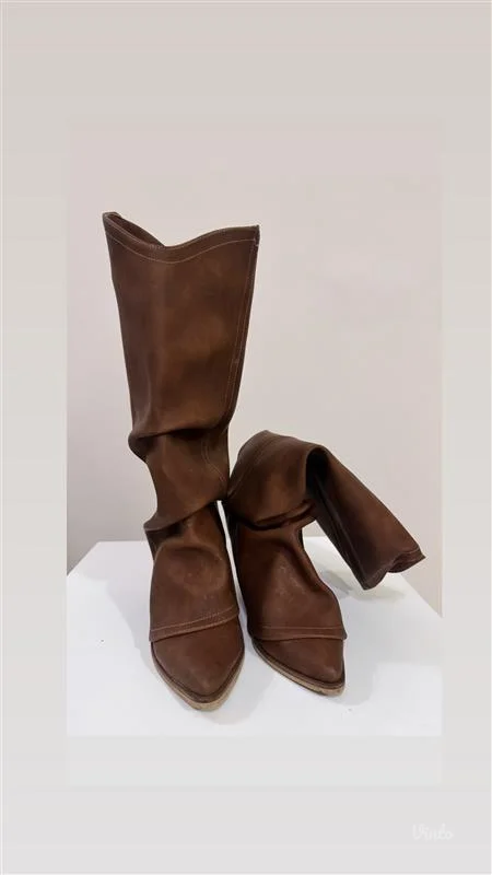 ŽENSKE BRAON ČIZME SA SKRIVENOM PETOM