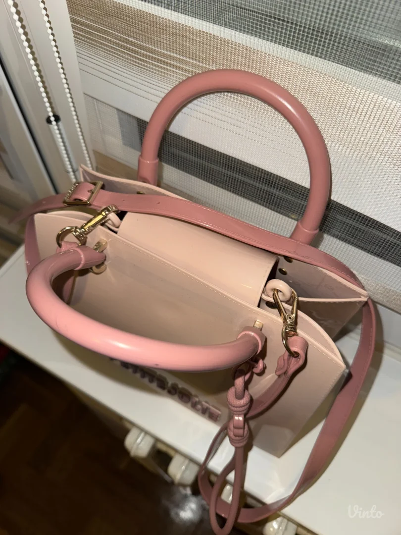 ŽENSKA TORBA PETITE JOLIE