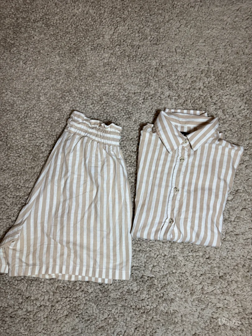 Laneni ženski komplet