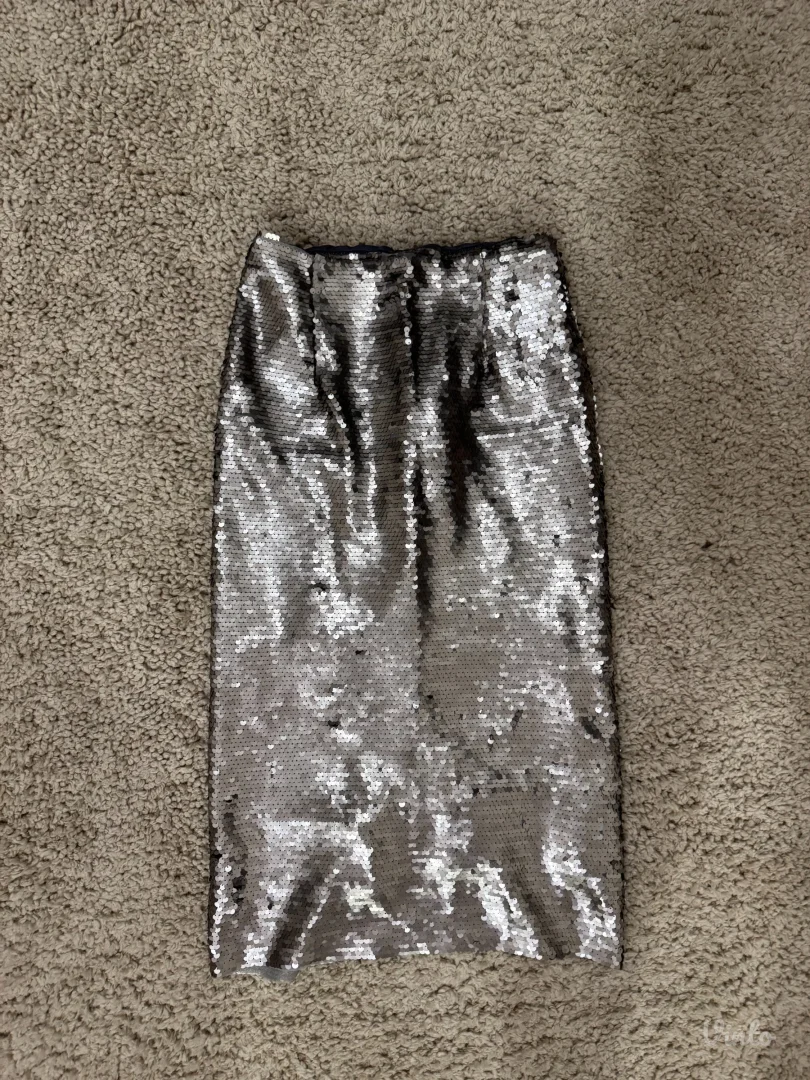 Elegantna suknja od šljokica