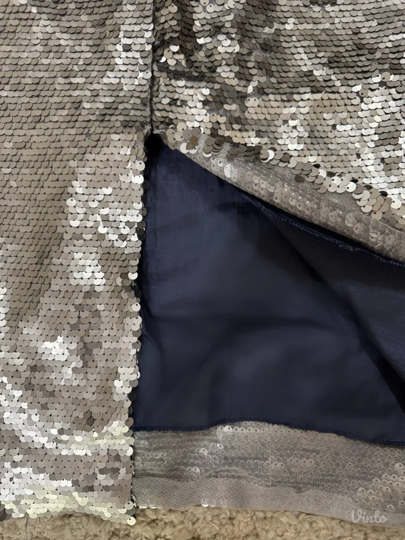 Elegantna suknja od šljokica