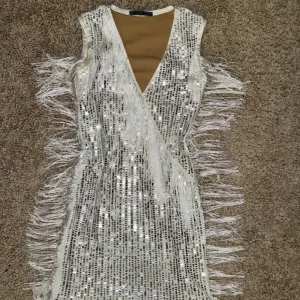 Svečana haljina P.S. fashion NOVA