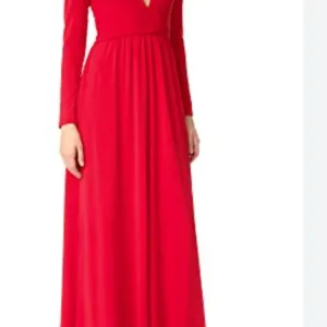 Nova, elegantna haljina