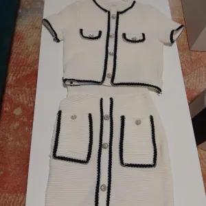 Komplet suknja bluza