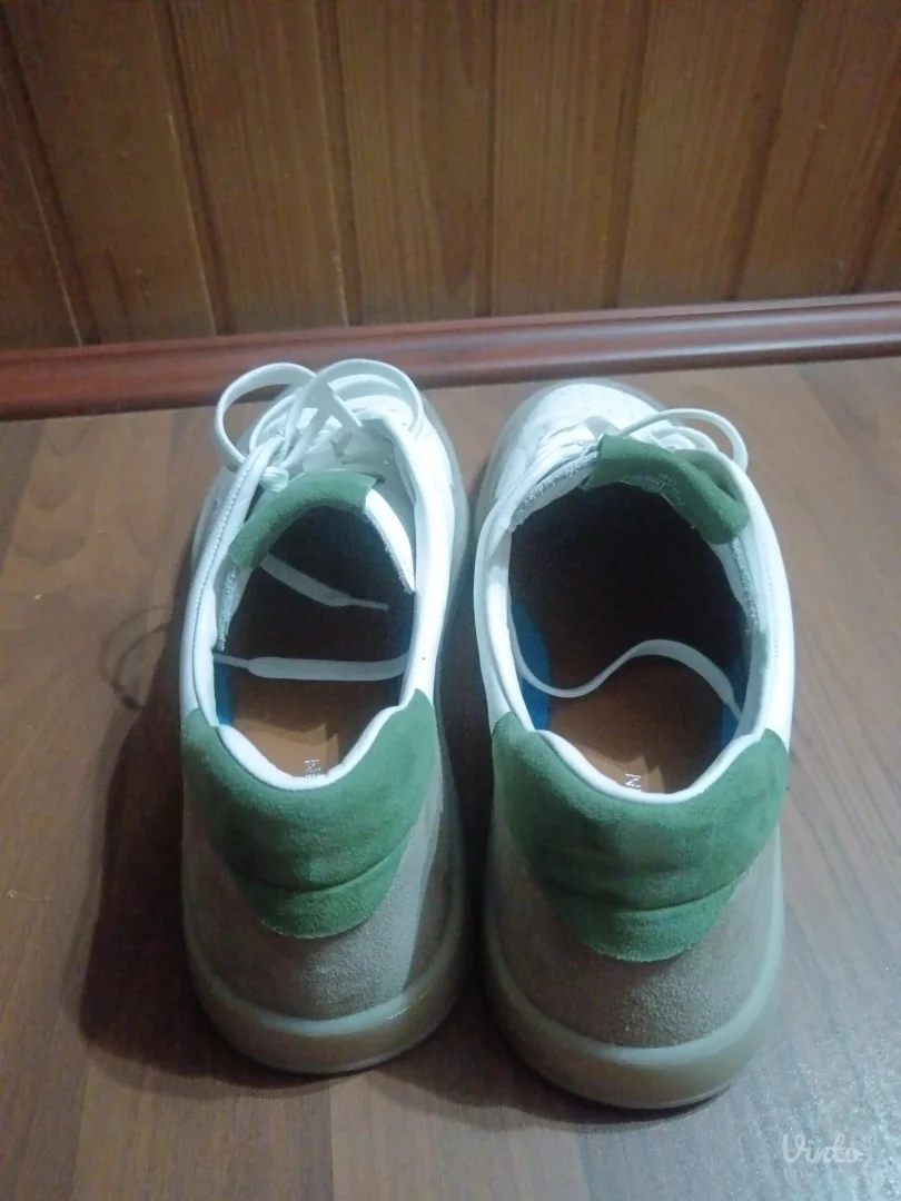 Pat calvin muske patike