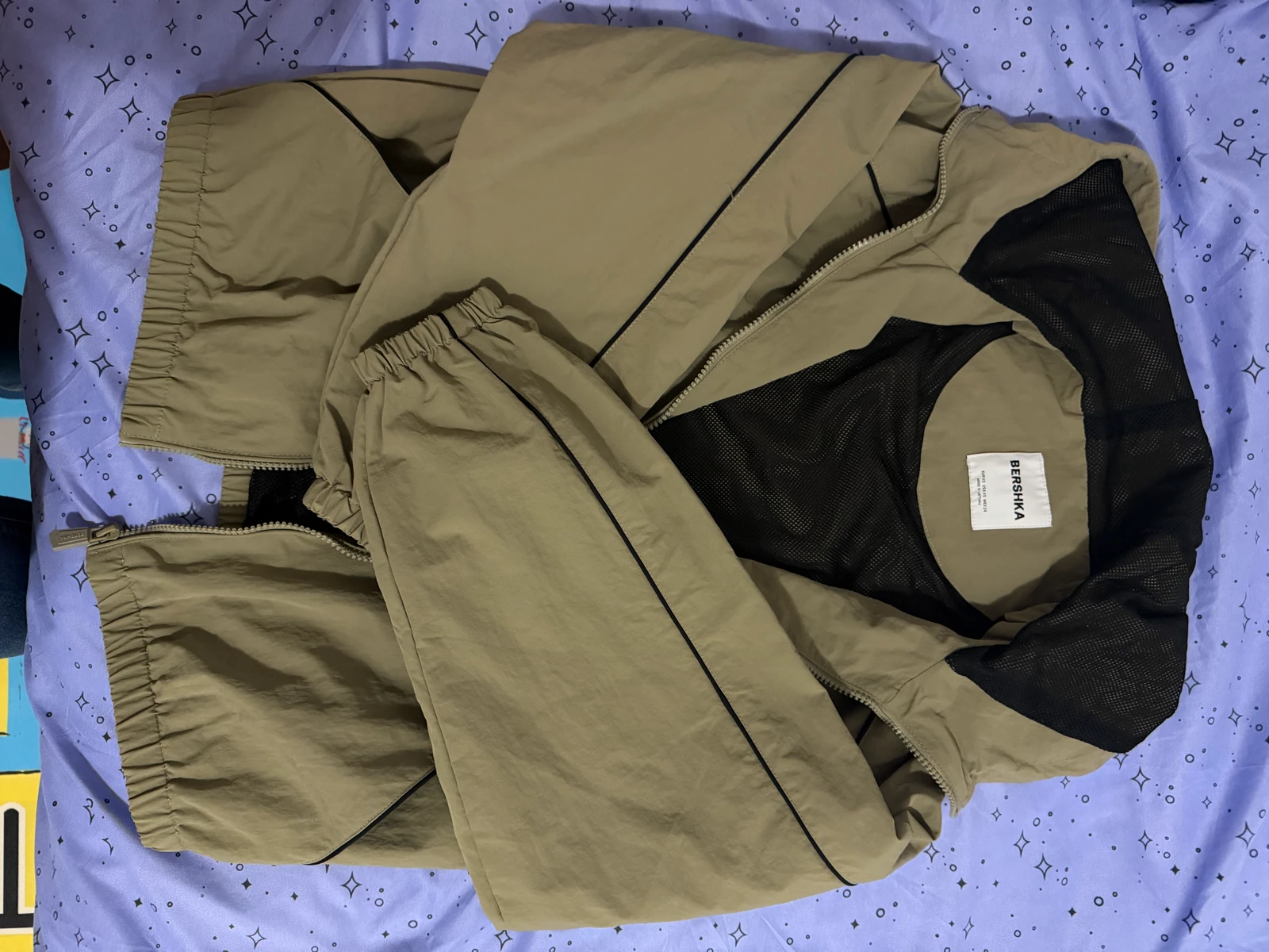 Bershka jakna