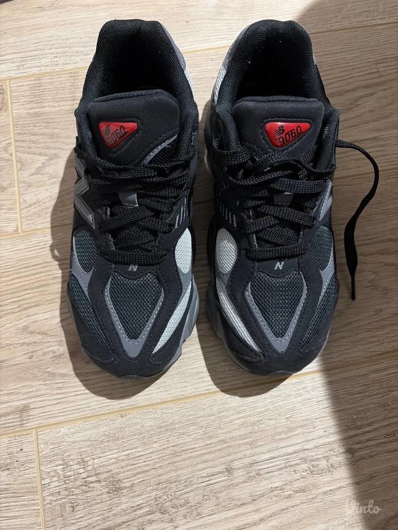 Patike New Balance 9060 37br