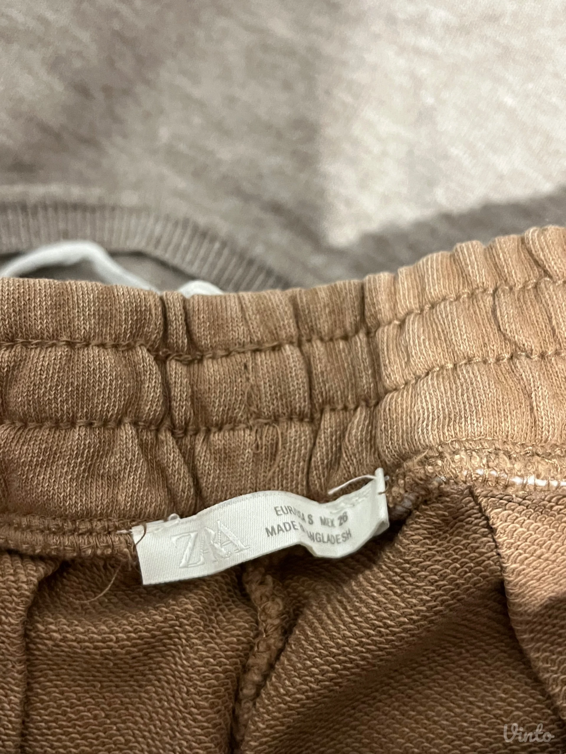 Zara suknja XS
