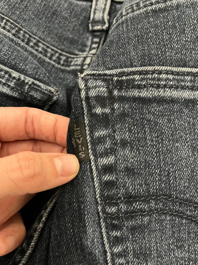 Levis 725 bootcut duboke