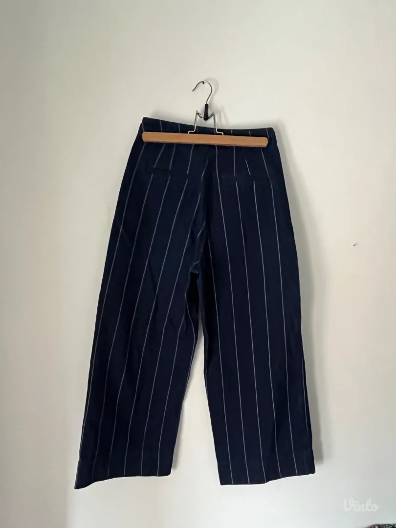 Monki farmerice na pruge 36