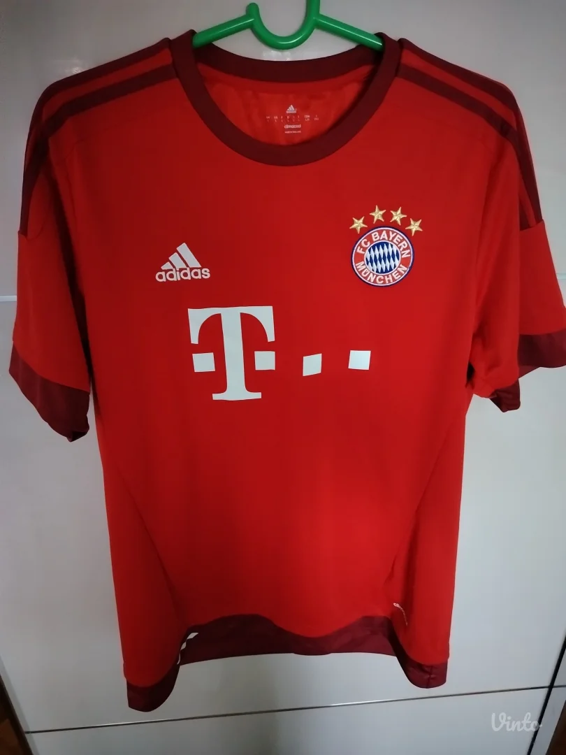 Original dres Bayern Minhena iz sezone 15/16