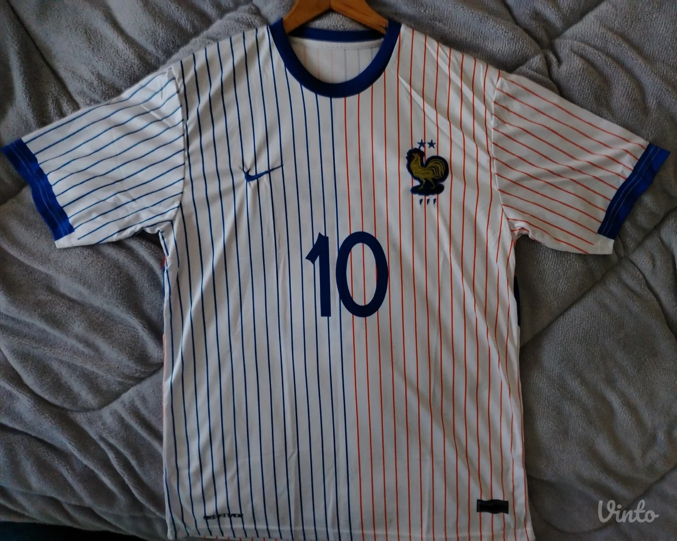 Dres fudbalske reprezentacije Francuske(Mbappe)
