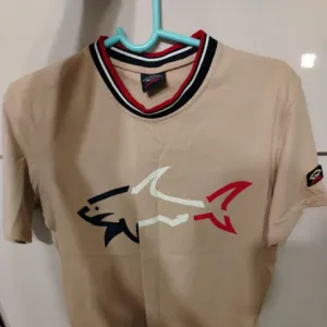 Paul and Shark majica