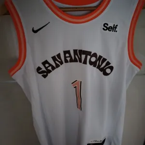 San Antonio košarkaški dres-Wemby