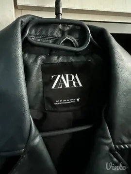 Zara kožna jakna