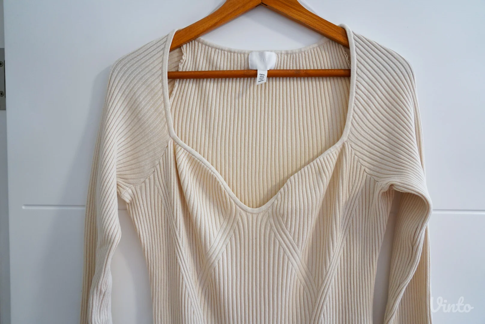 H&M haljina od rebrastog pletiva