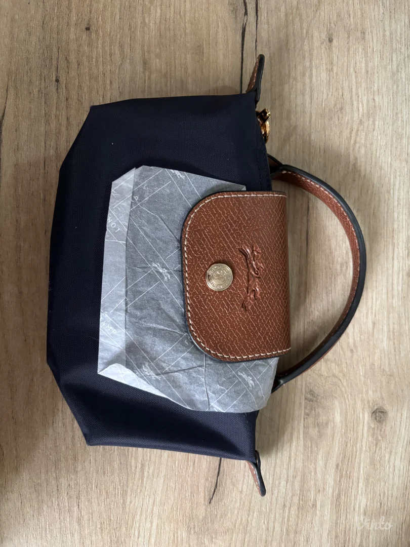 Longcham Le Pliage Pouch
