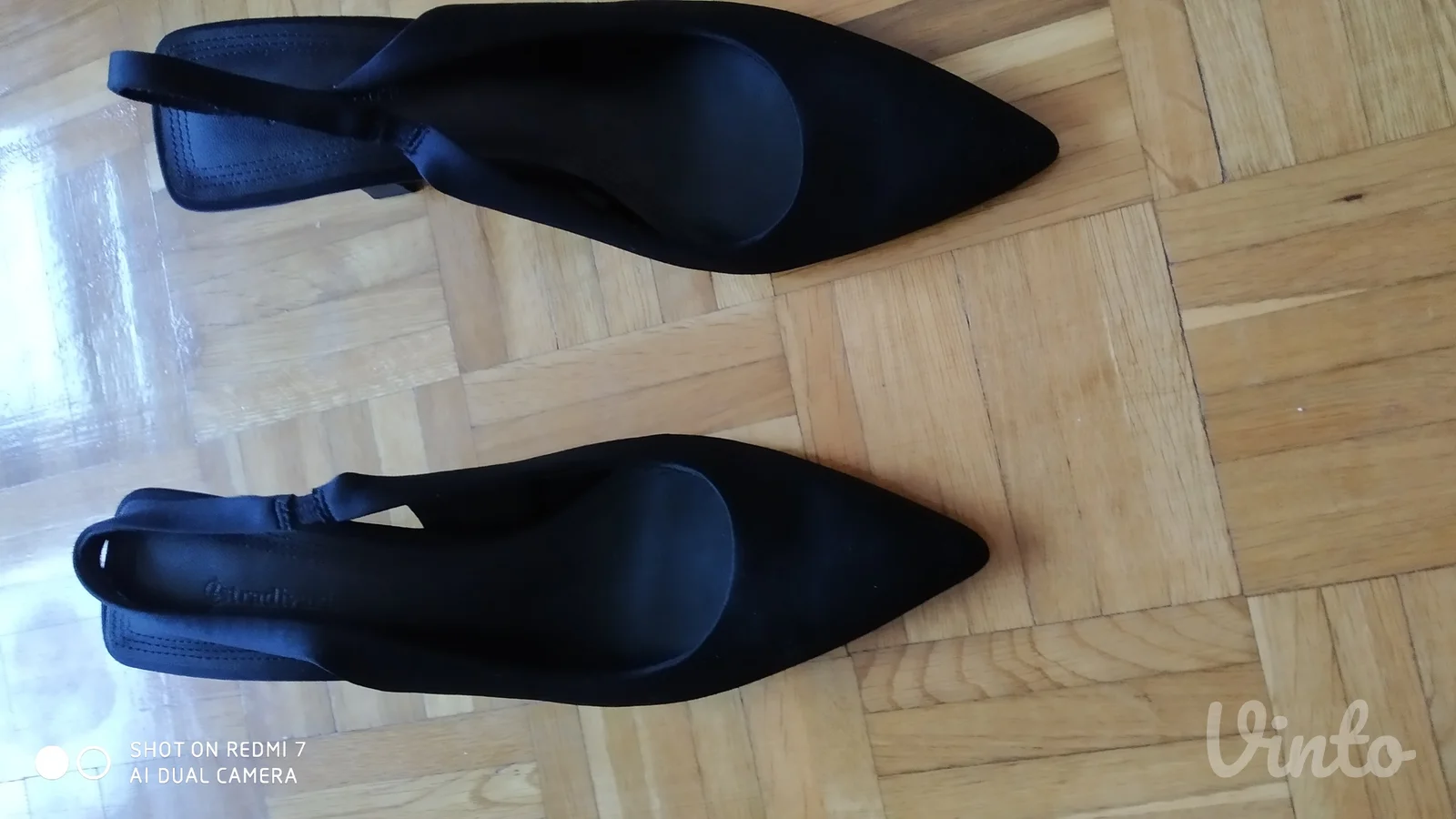 Stradivarius slingback salonke, 39 broj
