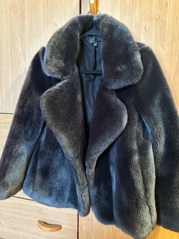 Zara nova skroz.