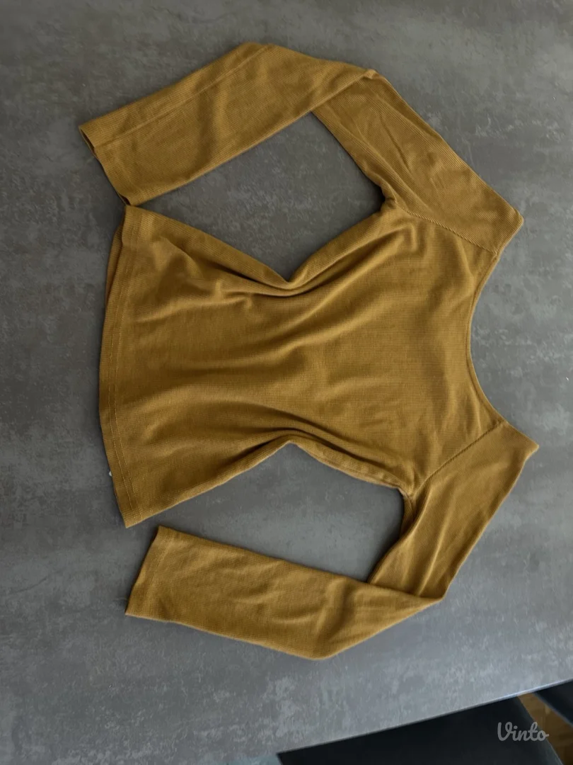 Zara zenska majica M veličina