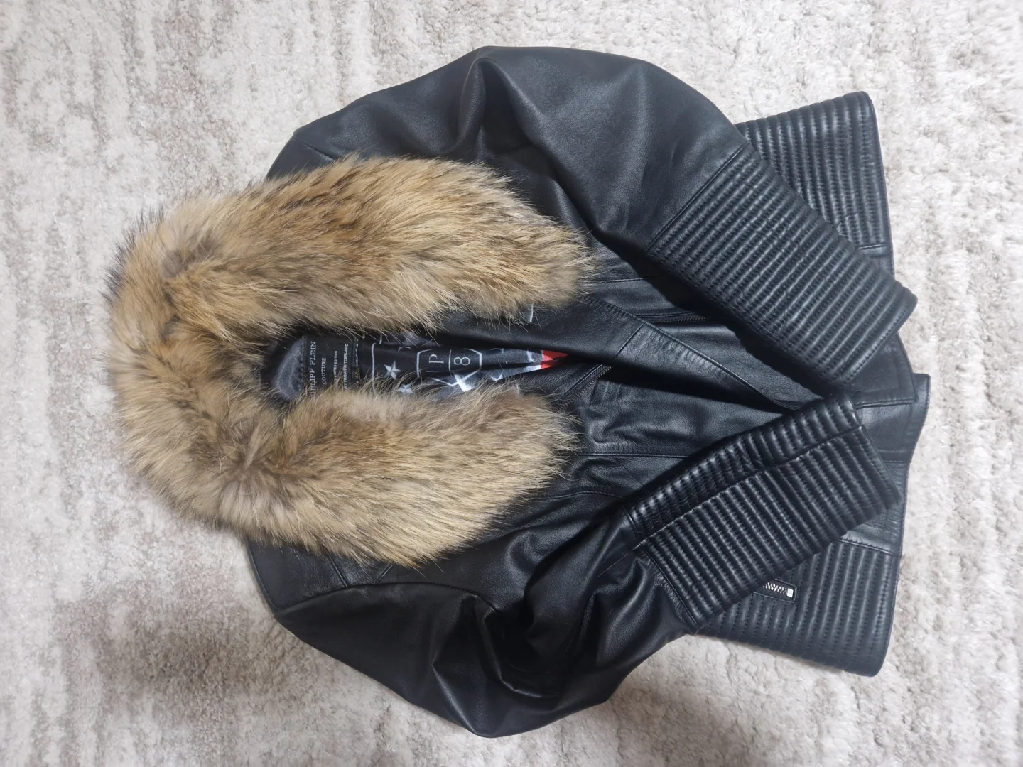 Kozna jakna sa krznom lisice