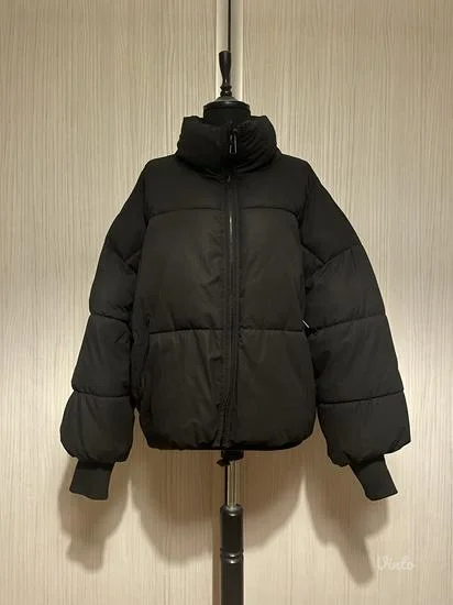 Crna zenska jakna Zara