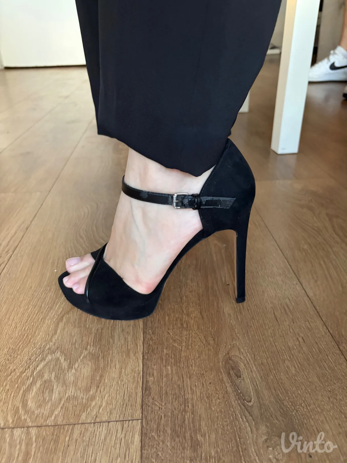Zara stikle br 40