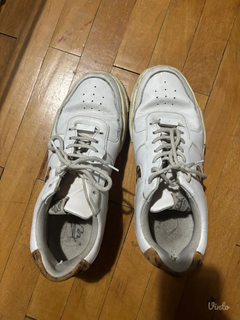 Nike zenske air force 1